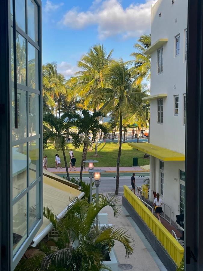Beachfront Apt In Carlyle Hotel On Ocean Drive Майами-Бич Экстерьер фото
